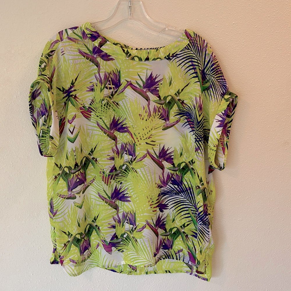 Jennifer Lopez tropical with buttons down the back size Large lime green purple